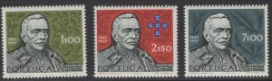 PORTUGAL SG1385/7 1970 MARSHAL CARMONA MNH