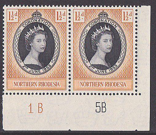 SOUTHERN RHODESIA 1953 Coronation plate pair MNH............................3281