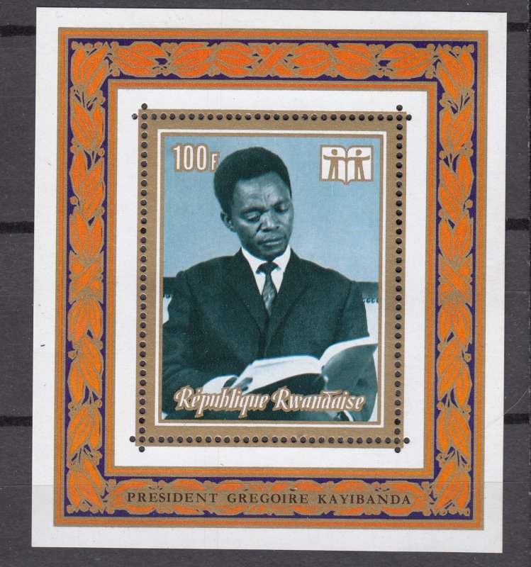 J27283 1973 rwanda s/s mnh #514 book