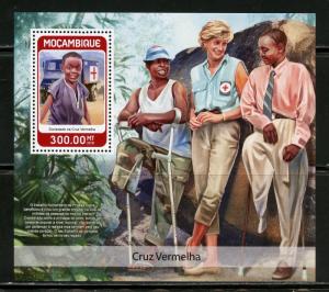 MOZAMBIQUE 2018 RED CROSS WITH PRINCESS DIANA SOUVENIR SHEET MINT NH