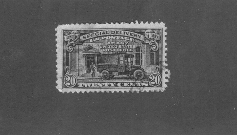 U.S E19 USED BIN$ 0.50