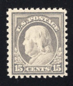 USA 1916 15¢  perf 10,unwmkd - OG MVLH - SC# 475 - Cats $170.00 (ref# 239052)