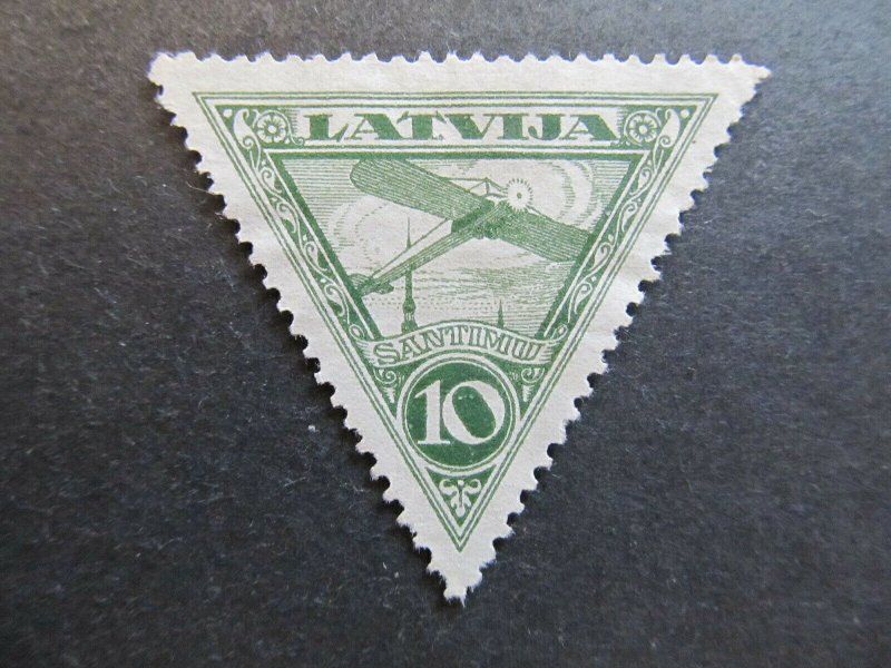 A4P25F51 Latvia Lettonia Lettland Air Post Stamp 1928 10s mint no gum