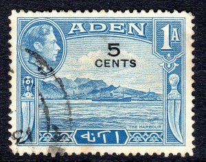 Aden -    1951 - sg 36 -  surch  - 5 cents  -  USED