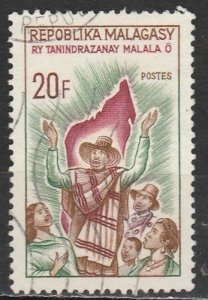 Madagascar   392   (O)    1966