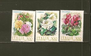Italy SC#1510-1512 Flowers 1982 MNH
