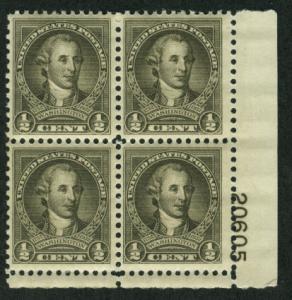 #704  1/2c Washington