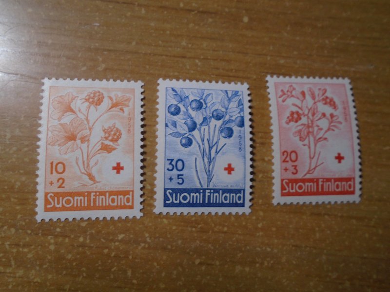 Finland  #  B151-53  MNH