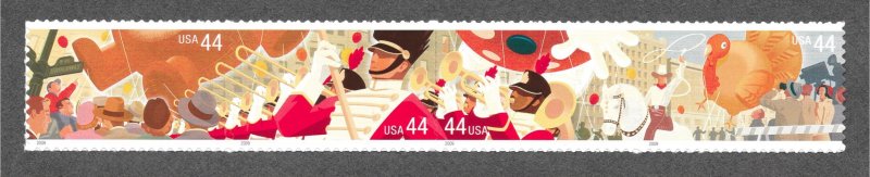 4417-4420a MNH 44c. Thanksgiving Day Parade,  Strip of 4, Free Insured Shipping,