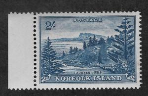 Norfolk Is Scott # 24 VF OG never hinged nice color cv $ 20 ! see pic !