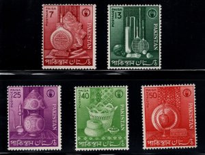 Pakistan Scott 167-171 MH*  1962 stamp setp