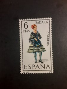 Spain #1397           MH