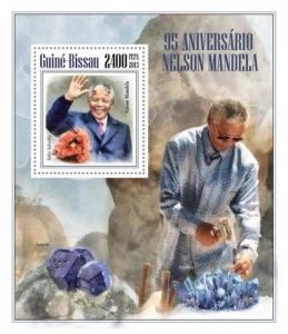 Nelson Mandela Nobel Prize Africa Politics Minerals Guinea-Bissau MNH stamp set