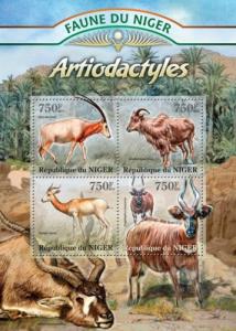 NIGER 2013 SHEET HOOFED ANIMALS ARTIODACTYLES WILDLIFE nig13103a