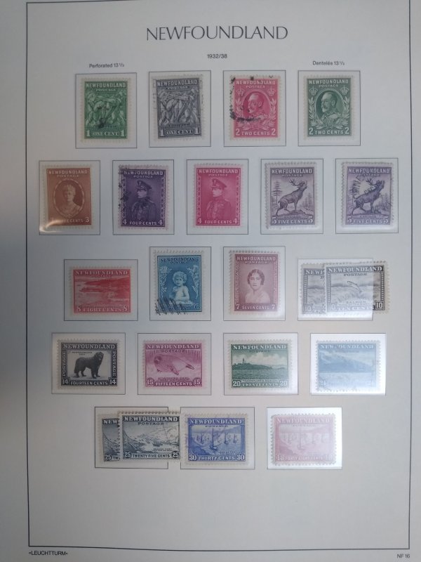 collection on pages Canada provinces on clean Lighthouse hingeless pages CV $740