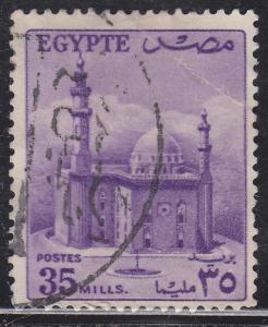 Egypt 333 Mosque of Sultan Hassan 1955