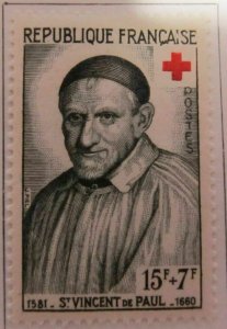 St Vincent de Paul France 1958 15fr fine MH* A16P5F256-