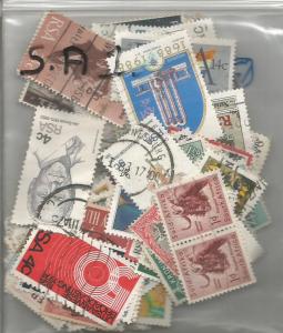 South Africa Mix x 100 used & Mint. All different. No. SA1