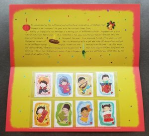 Singapore Festivals 2014 New Year Christmas Diwali Costumes Fruit (p.pack) MNH