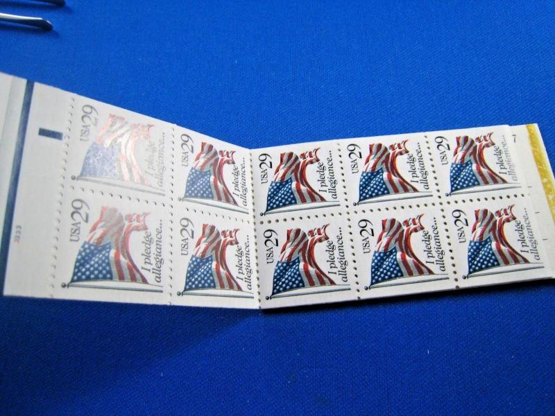 U.S. SCOTT # BK197 - BOOKLET  -  MNH   (brig)