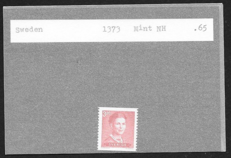 SWEDEN (28) Complete Mint Never Hinged Stamps