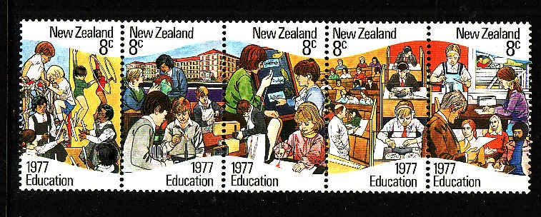 New Zealand-Sc#621-5-strip of 5-unused-NH-Education  Act-197