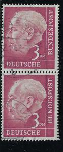Germany Bund Scott # 721, used, pair