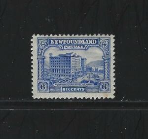 NEWFOUNDLAND - #168 - 6c NEWFOUNDLAND HOTEL MINT STAMP (1929-1931) MLH