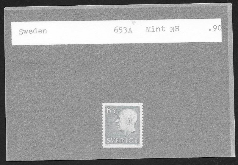 SWEDEN (28) Complete Mint Never Hinged Stamps