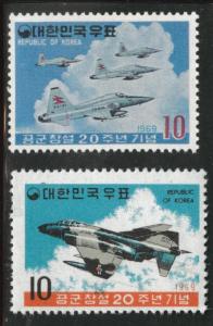 Korea Scott 686-687 MNH** Oct. 1 1969 Fighter Jet set CV $11