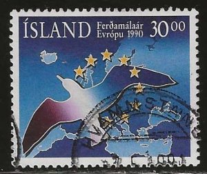 Iceland #712   used