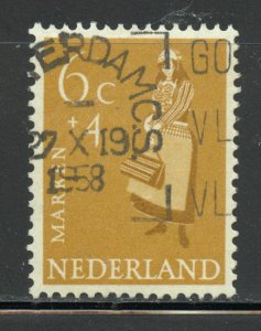 Netherlands Scott B322 Used H - 1958 Regional Costumes, Marken - SCV $1.60