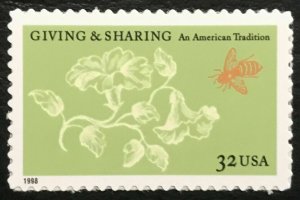 1998 Scott #3243 - 32¢ - GIVING AND SHARING - Single Stamp - Mint NH