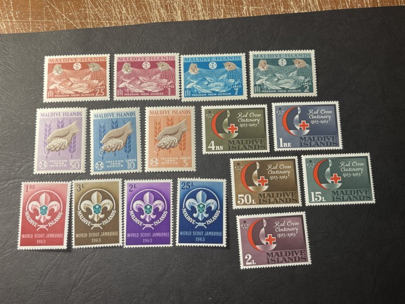 MALDIVE ISLANDS # 117-132-MINT/NEVER HINGED---3 COMPLETE SETS----1963