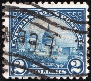 SC#572 $2.00 U.S. Capitol Single (1923) Used