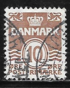 Denmark 229: 10o Numeral, used, F-VF