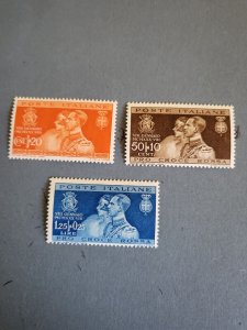 Stamps Italy Scott #239-41 never hinged