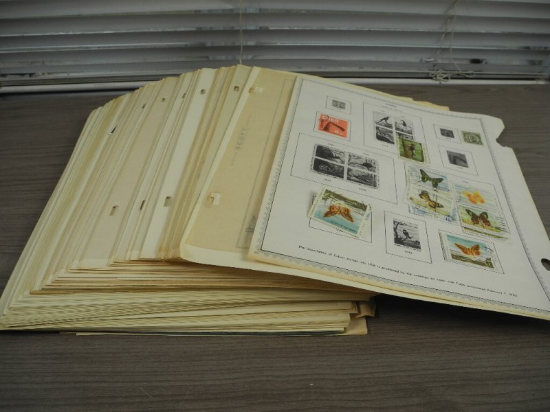 CUBA, 100s & 100s of Stamps mostly hinged on Scott pages