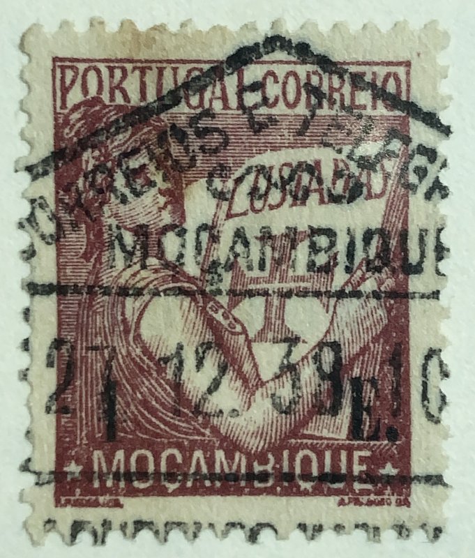 AlexStamps MOZAMBIQUE #264 XF Used 