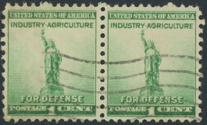 US 899 National Defense Issue; Used; Horizontal pair -- See details and scan