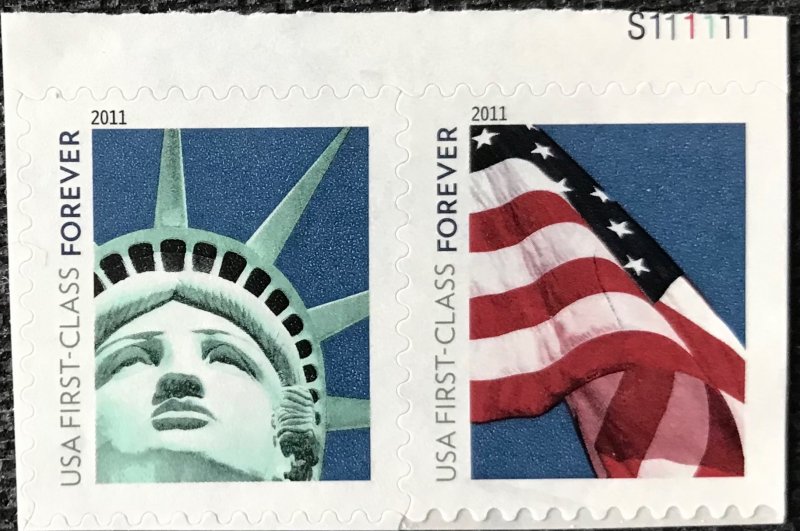 US #4518-4519 MNH PN Booklet Pair Statue of Liberty/American Flag