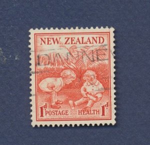 NEW ZEALAND - Scott  B13 - used - Children - 1938 --a