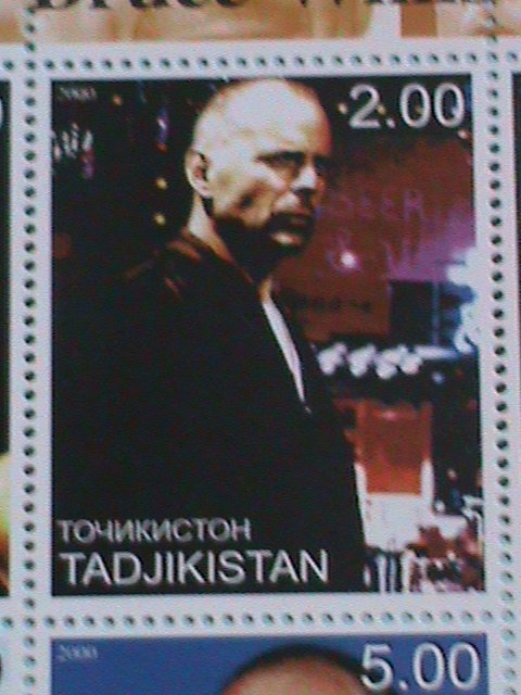 TAJIKISTAN  STAMP:2000 GEORGE CLOONEY MNH STAMP SHEET.  MING NOT HING WIITH ORI