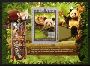 GUINEA 2011 PANDAS SHEETLET  MNH