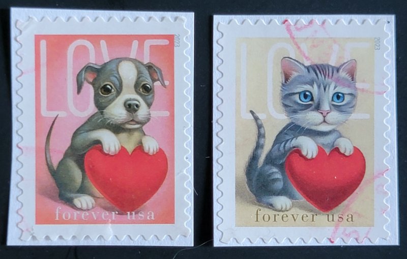 US 5745-5746 (2023 Love - Kitten & Puppy)