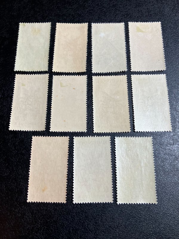 Martinique Scott J26-36 Mint