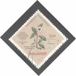 Mozambique Scott 404 Used medicinal plant stamp