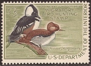 US Stamp - 1968 $3 Duck Hunting Hooded Mergansers MNH - Scott #RW35