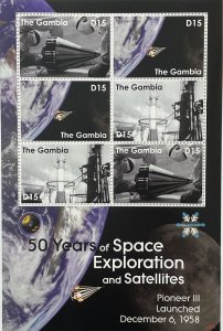 GAMBIA - 2008 - Space, Pioneer III - Perf 6v Min Sheet - Mint Never Hinged