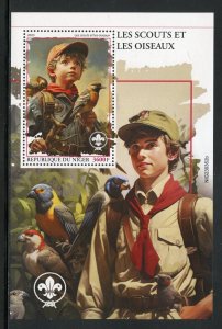 NIGER 2023 SCOUTS AND BIRDS SOUVENIR SHEET MINT NEVER HINGED